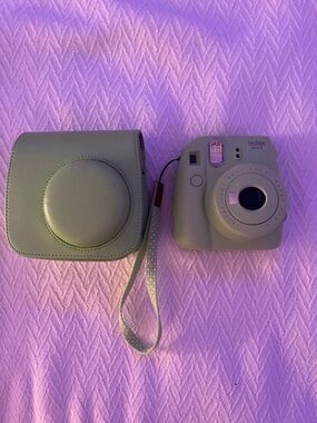 Instax Mini 9 Instant Camera with Matching Case - Sage Green